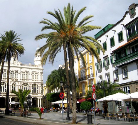 Las Palmas de Gran Canaria, Plaza de Cairasco