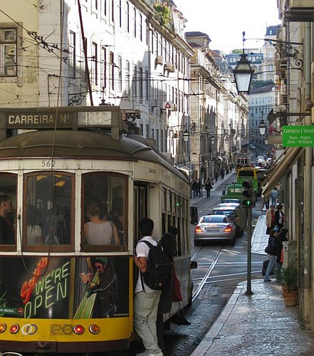 Lisbon, Tram 28