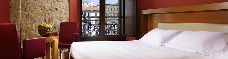 Nápoles,  UNA Hotel Napoli